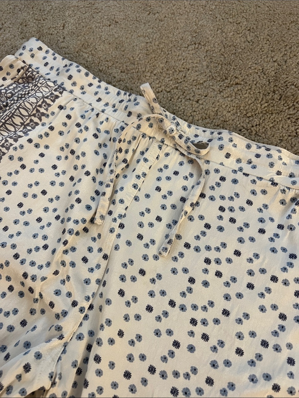 Johnny Was Mazey Satin Embroidered Cargo Jogger Pants Size XL - Picture 3 of 16